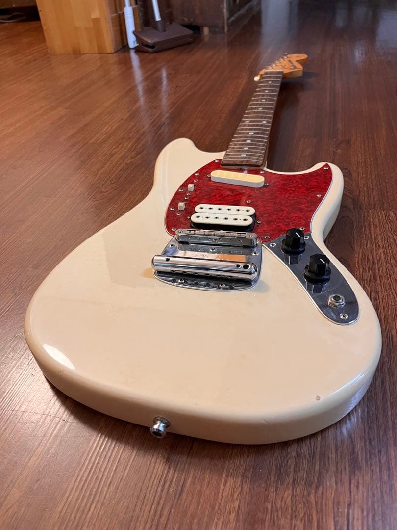 Fender Japan Mustang カートコバーンモデル