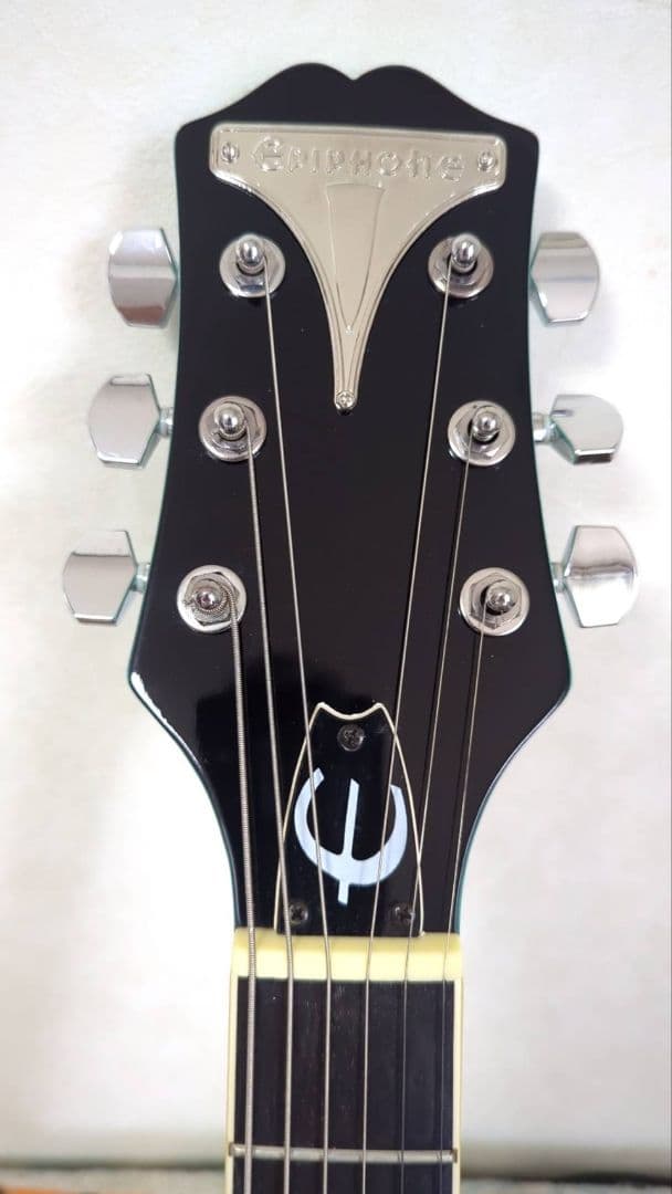 まっちゃん　エピフォン ギター ミントグリーン ハードケース付き