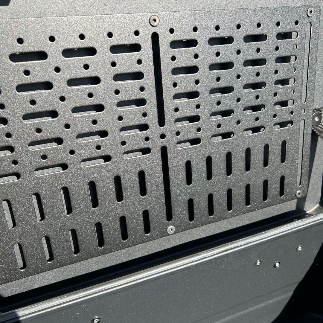 DELTA アルミコンテナ30L 1050WORKS 三分割天板+上蓋パネル