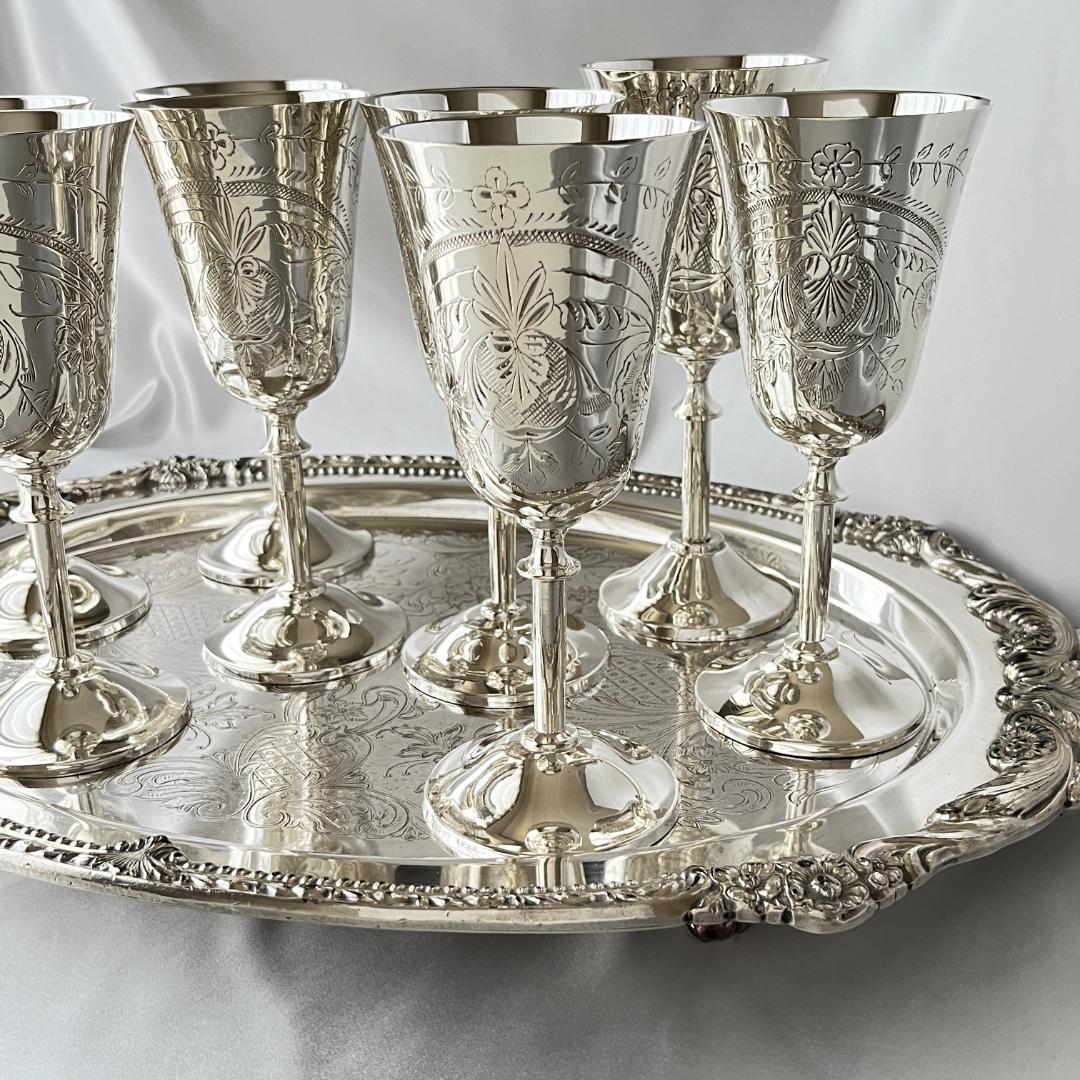 【英国】ワインゴブレット 8個組 【シルバープレート】華麗！！
