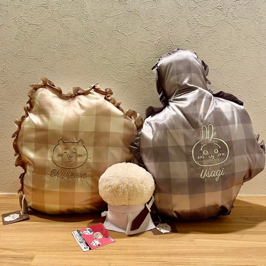ちいかわ　ぬいぐるみ & クッション まとめ売り 11点