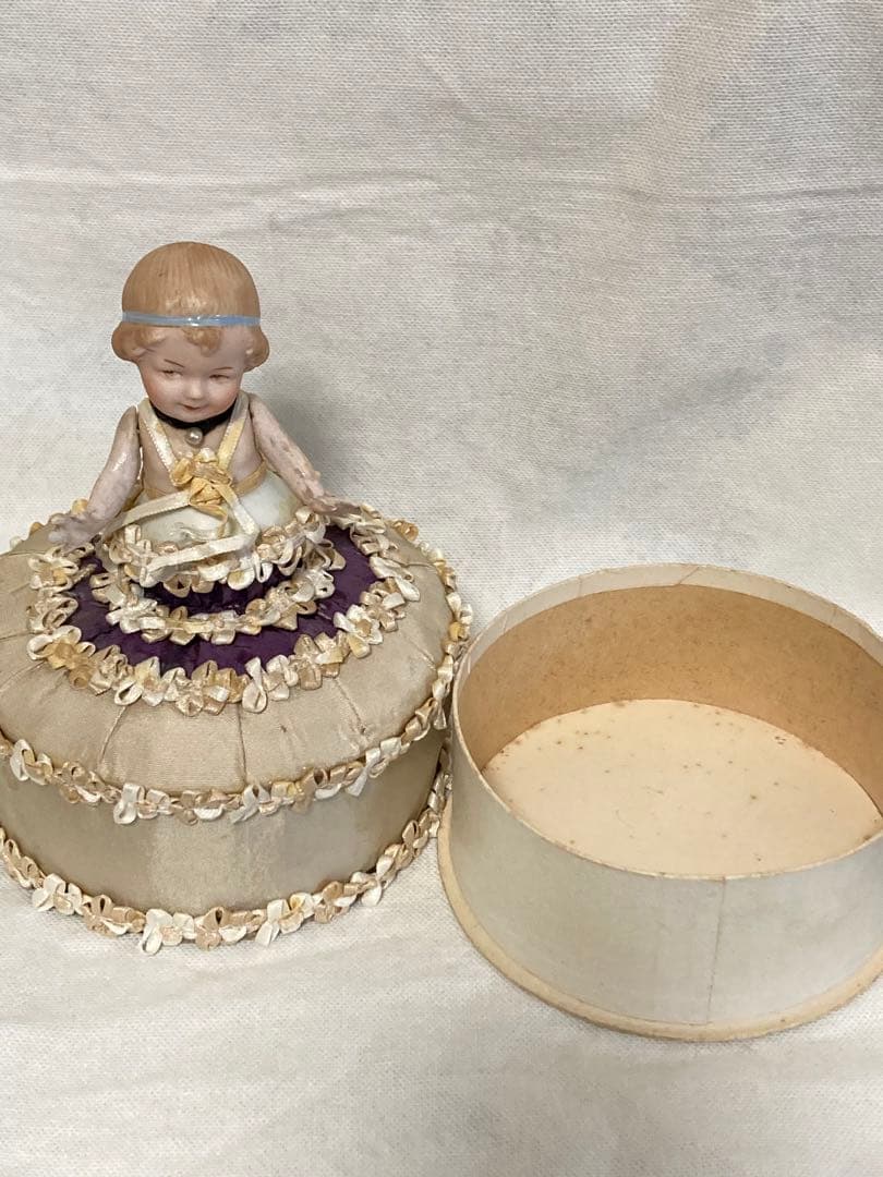 フランスアンティーク ハーフドール キャンディボックス