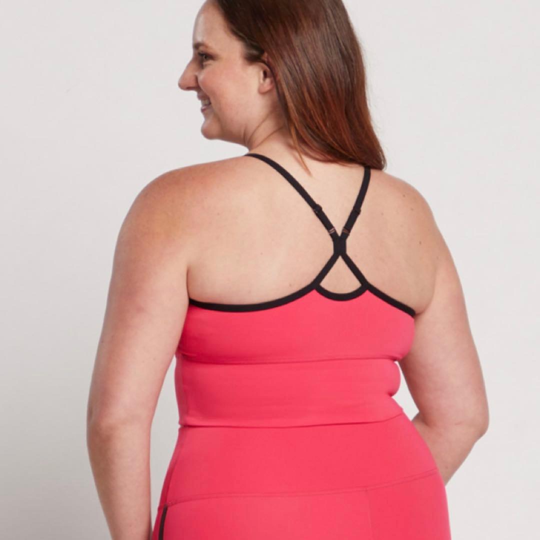 新品　ピンクトップス　Sサイズ　ジャザサイズ