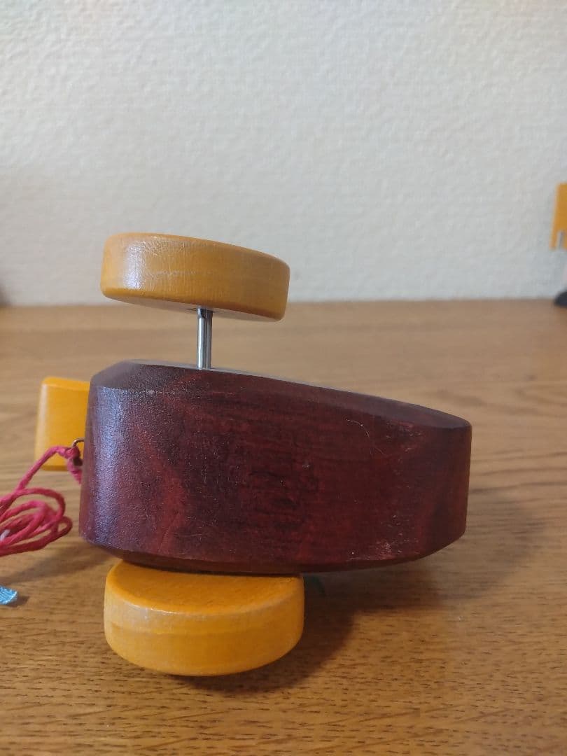 デコア社　カモ　ニキティキ