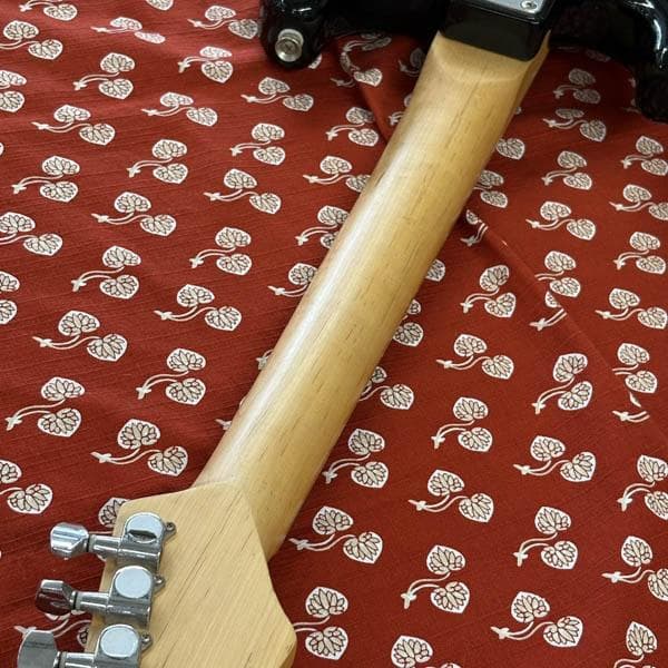 ミニエレキギター ブラック メーカー不詳