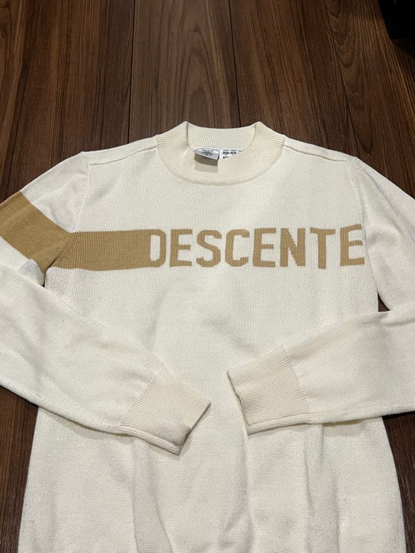 DESCENTE セーター・スカートセット　セットアップ デサントゴルフ