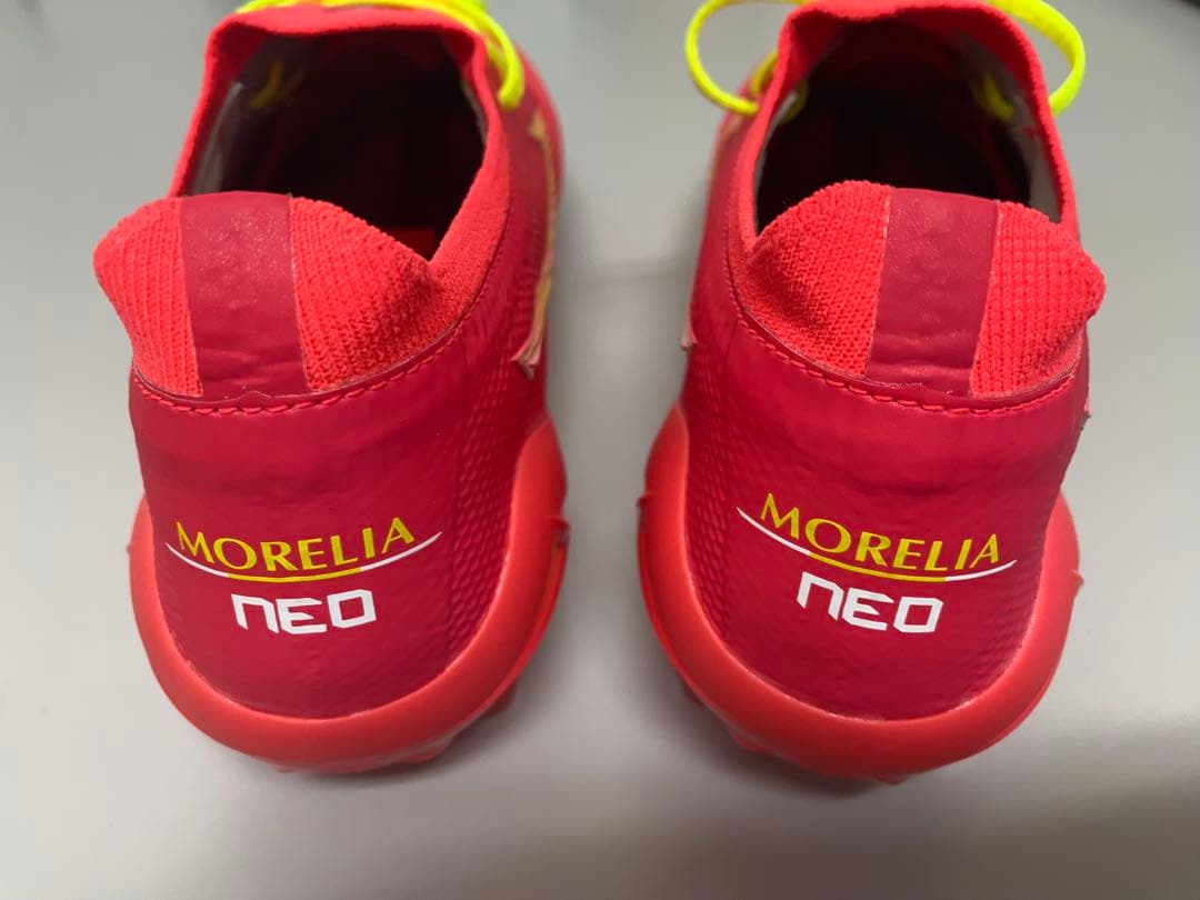 モレリアネオ4βJapanレッド/イエロー