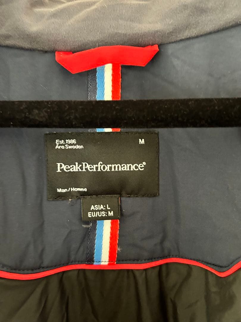 ピークパフォーマンスpeakperformance マルーンジャケットM 美品