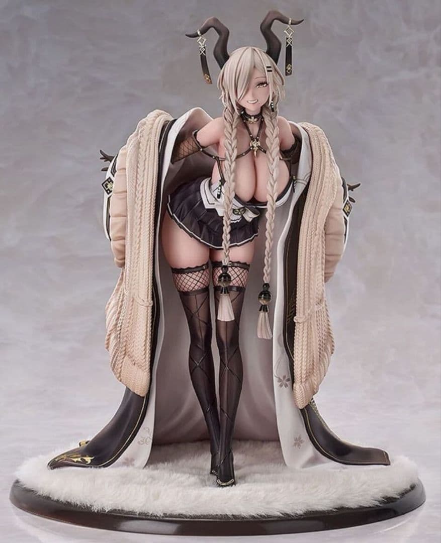 国内正規品　開封美品　アズールレーン 尾張 1/7 完成品フィギュア
