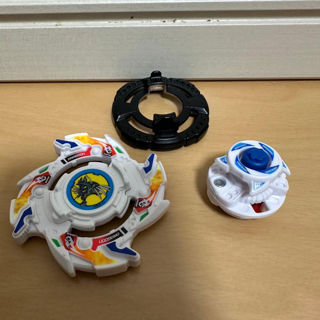 B-00 爆転シュート ベイブレード 2023 V2セット　　箱無し特価