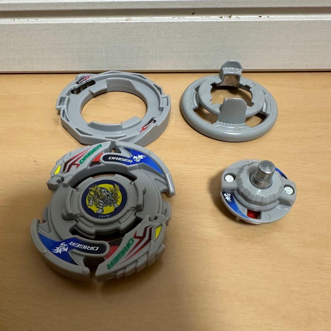 B-00 爆転シュート ベイブレード 2023 V2セット　　箱無し特価