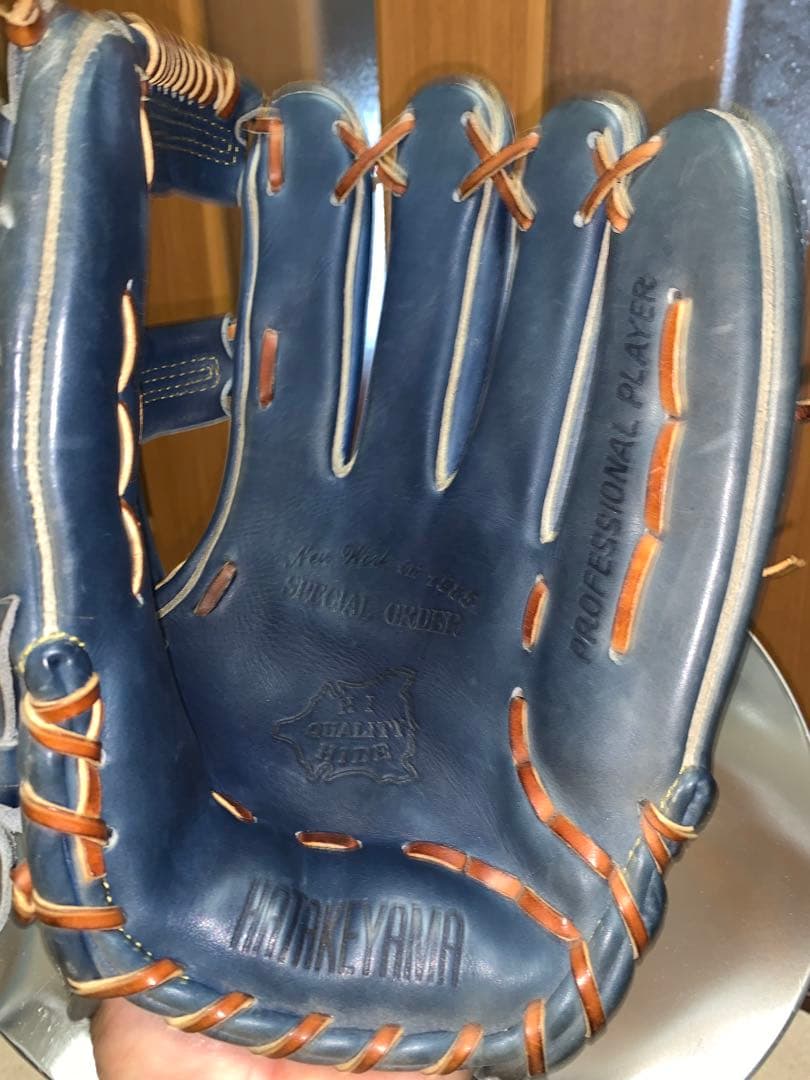 加藤博一さん本人使用 横浜大洋ホエールズハタケヤマGUTS 44 青色