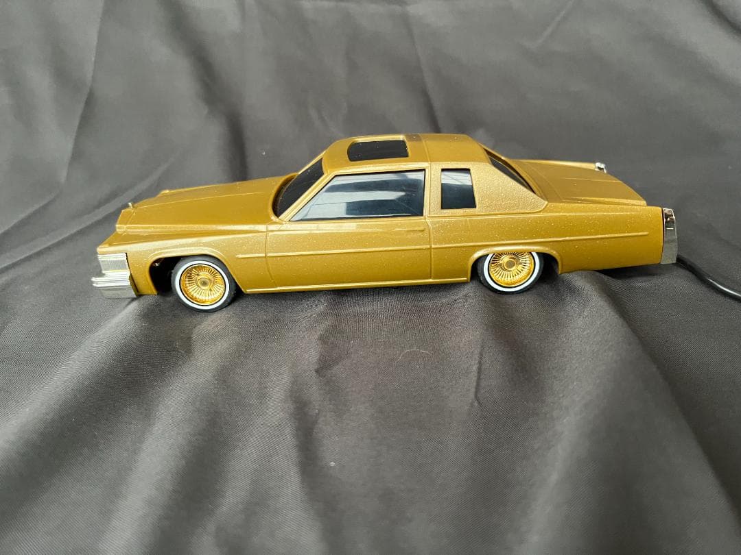 動作品　リンドバーグ　’79 Cadillac LOWRIDERホイールGOLD