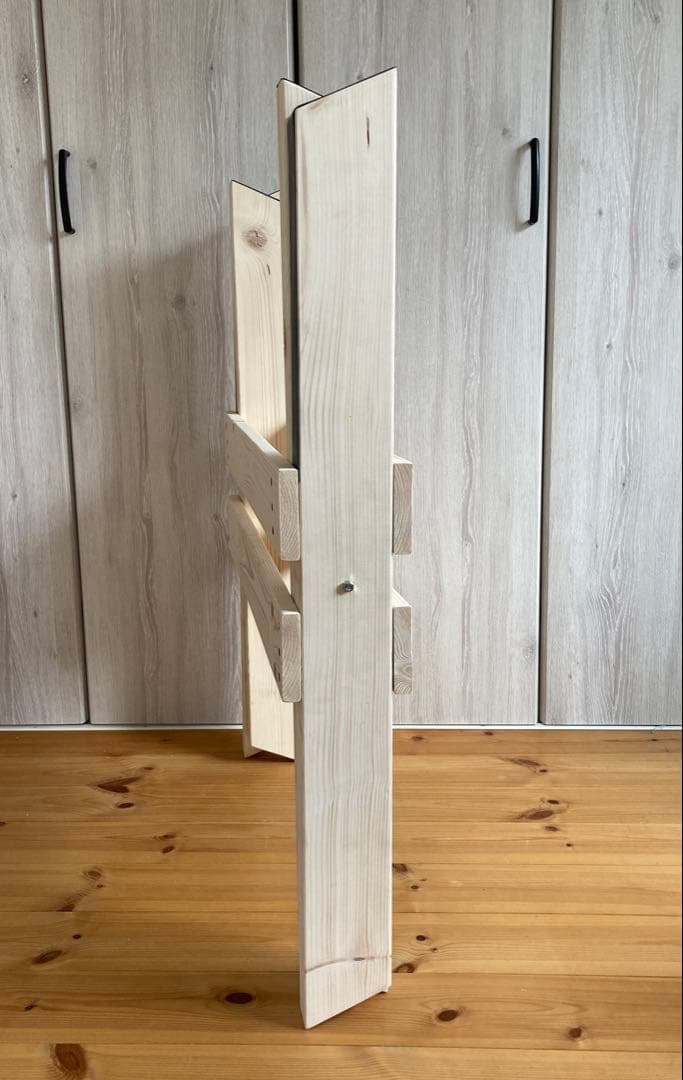 2日間限定値下げ！開閉式！木製サーフボード用メンテナンススタンド　スタンドラック