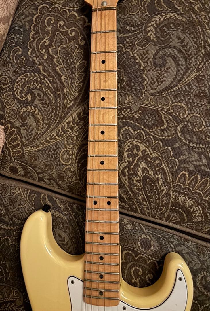 Fender Japan ST71-140 イングヴェイシグネーチャーモデル