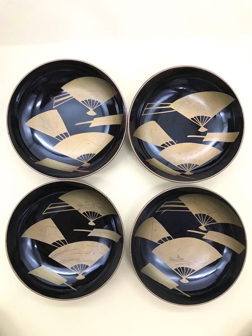 古い小皿揃え　小鉢　蒔絵 木製黒塗 漆塗 おせち　扇子絵　レトロ　木皿　骨董