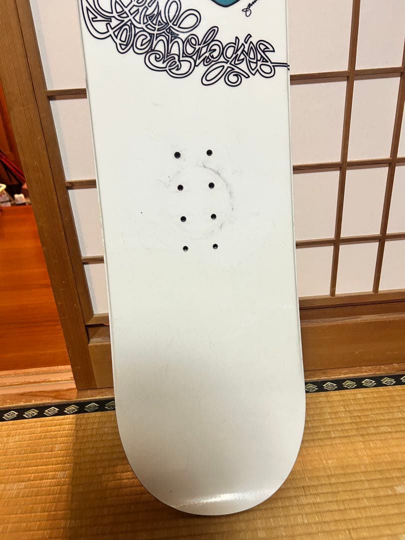 154センチホワイト スノーボード 波と魚デザイン