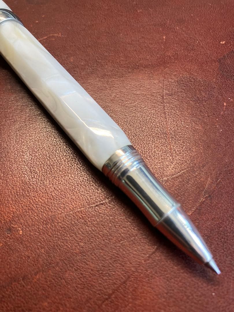 d*r様 モンテグラッパ SV925 ローラーボールペン ミクラ キャップ式 廃