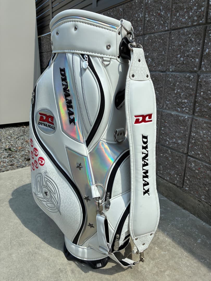 ブラックフラ割【綺麗です】DYNAMAX ゴルフバッグ・キャディバッグ ホワイト