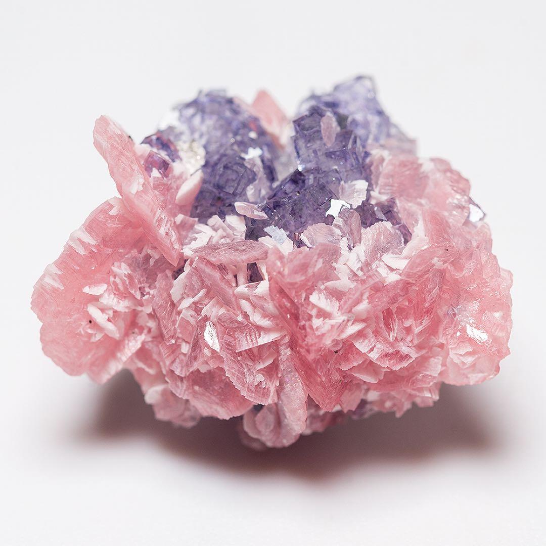 中国 ロードクロサイト フローライト 天然石 原石 鉱物標本 鉱石 蛍石 726