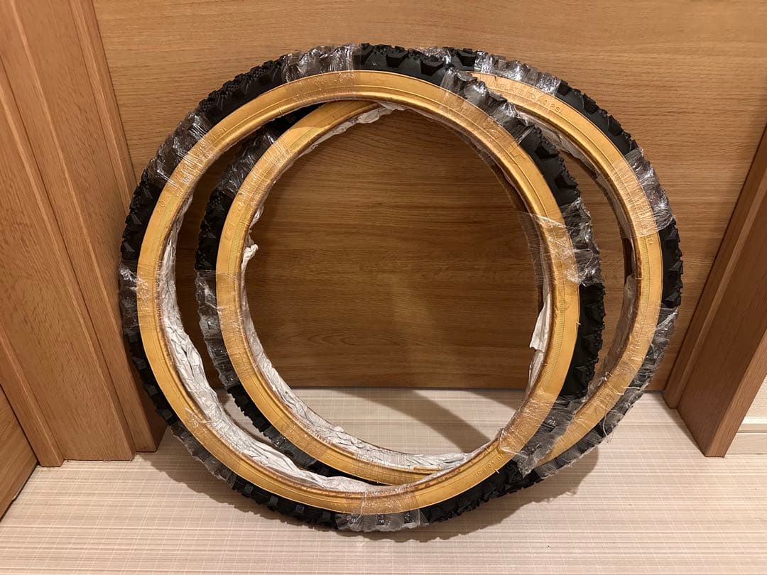 GT OLDBMX タイヤ デッドストック NOS クワハラ マングース