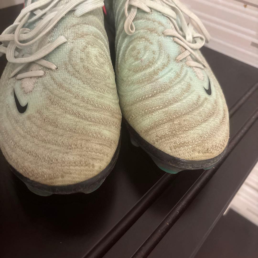 NIKEファントムGX2エリート