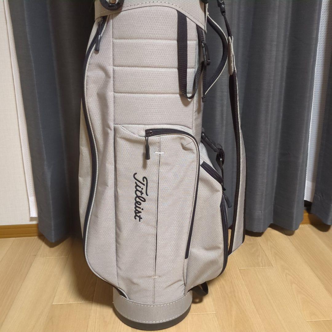 美品希少タイトリスト シティアクティブキャディバッグ 軽量2.5kg 8.5型