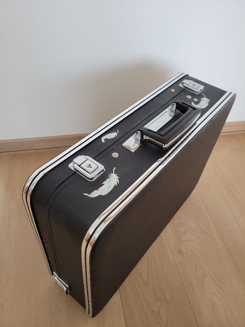 津軽三味線用 三つ折りハードケース ※三つ袋と雨よけカバーが付いてます