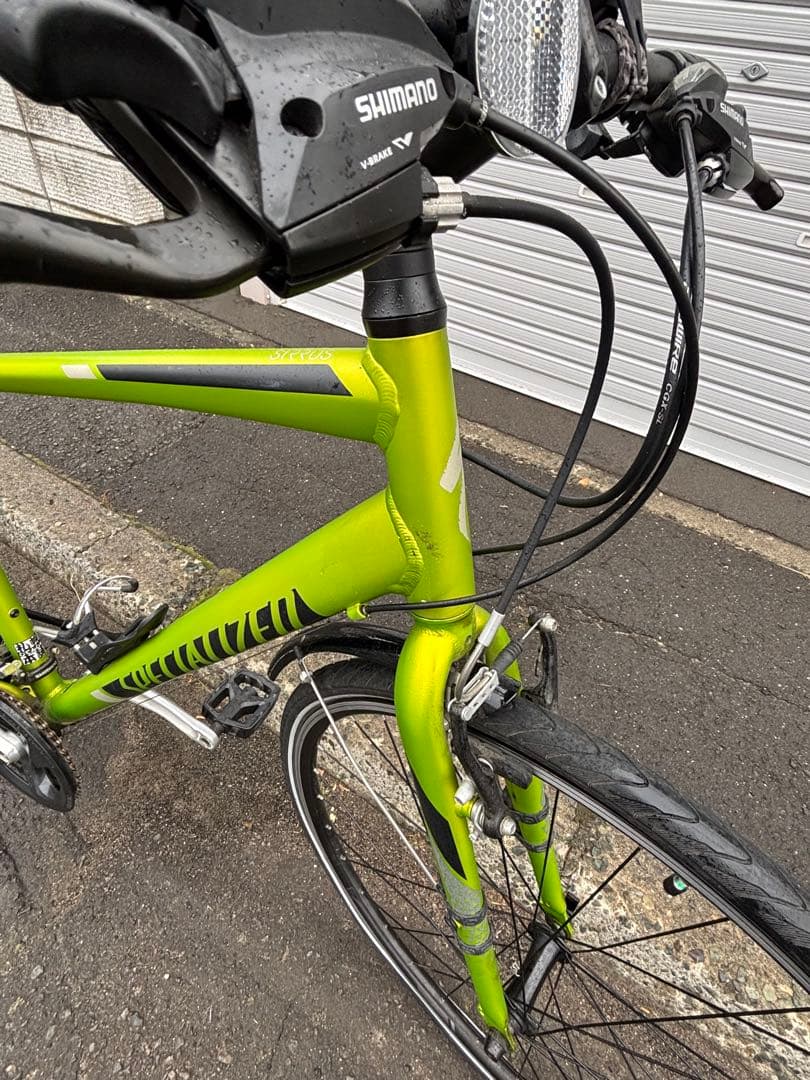 スペシャライズド　SIRRUS（シラス）Mサイズ　2017年モデル