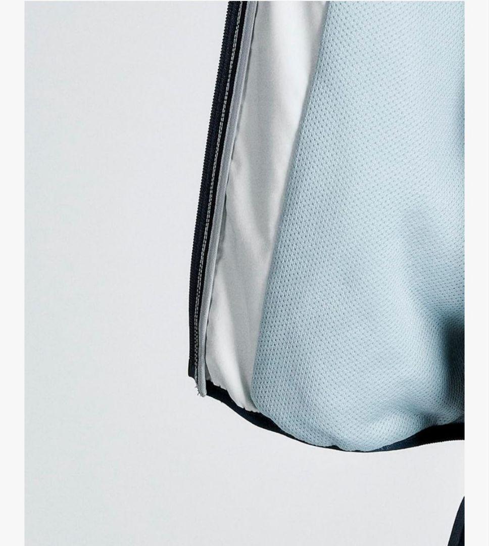 マンシングウェア　ジャケット グレ―ホワイト