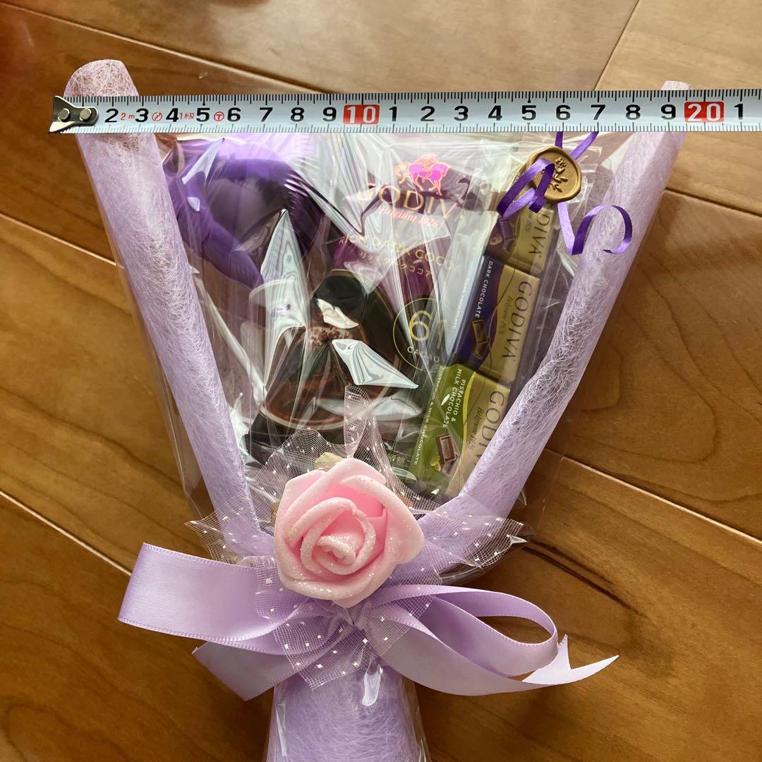 こいも様オーダー品　バルーンブーケ　お菓子ブーケ　GODIVA