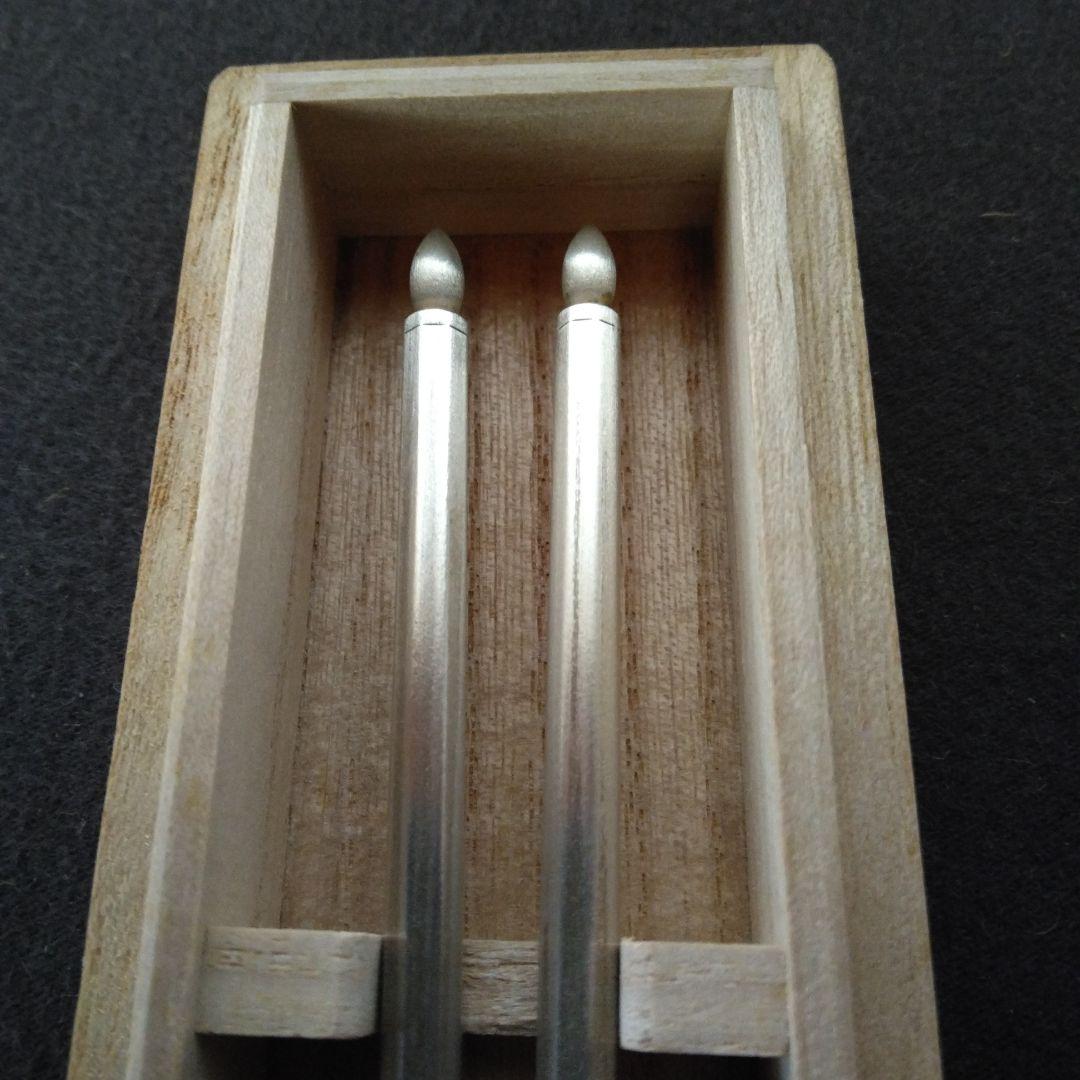 火箸　金屋五郎三郎作　南鐐（銀製）椎頭八稜火箸　共箱