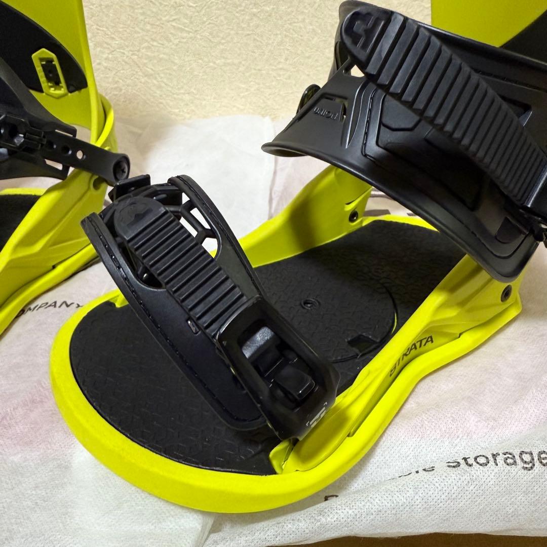 スノーボード Union board Bindings Strata 24-25