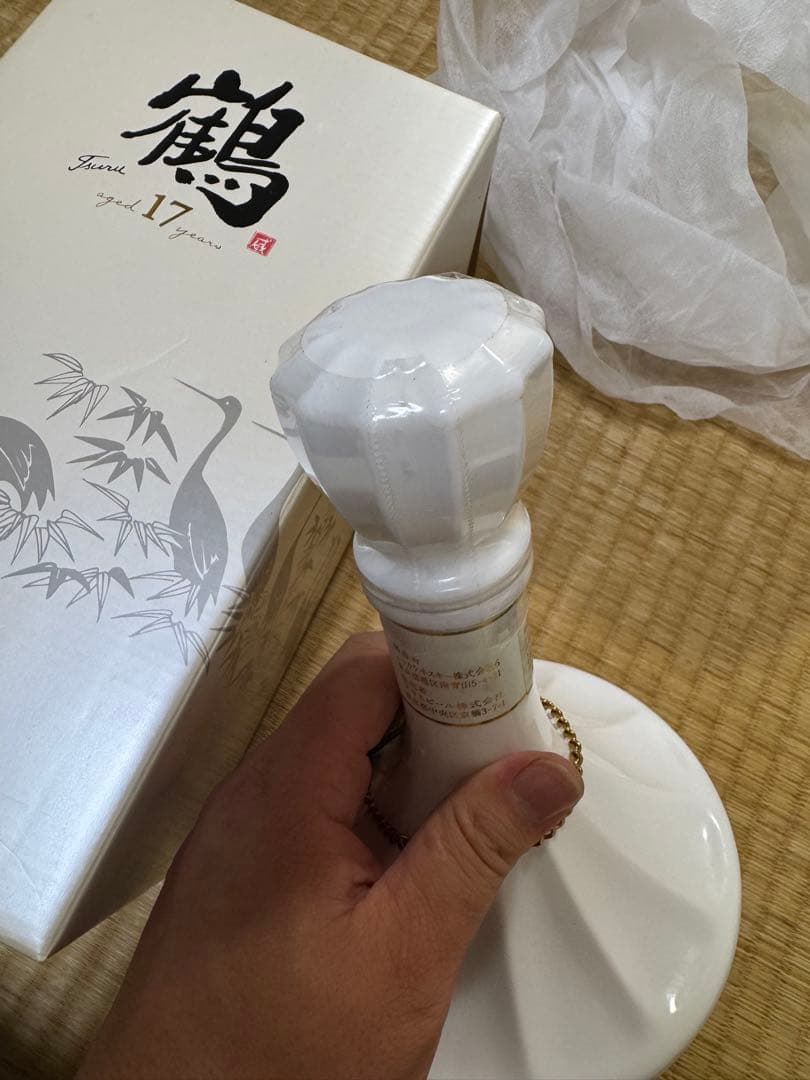 ニッカウヰスキー 鶴 aged 17 years NIKKA WHISKY