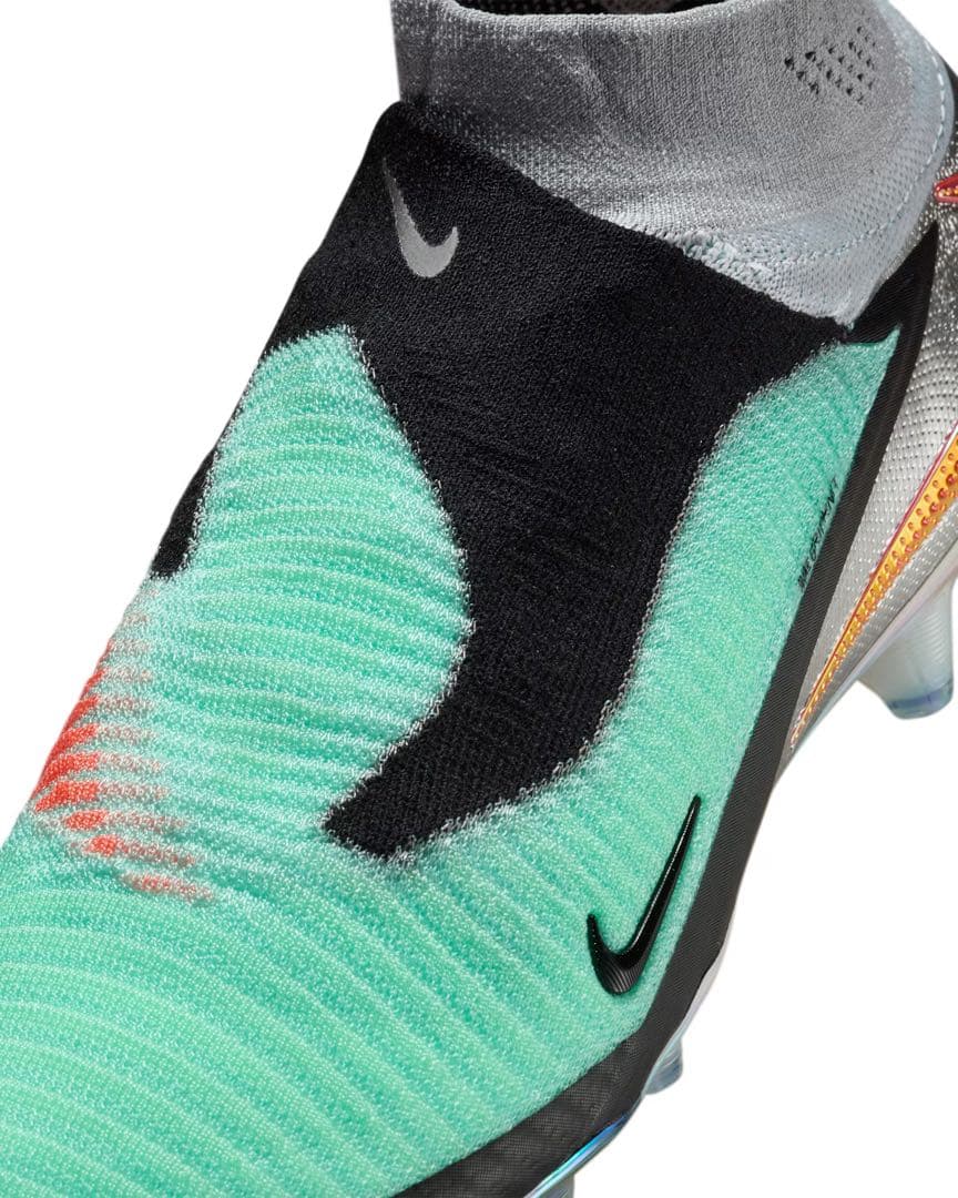 新品未使用　NIKE ファントム 6 HIGH エリート LE FG 27.0㎝