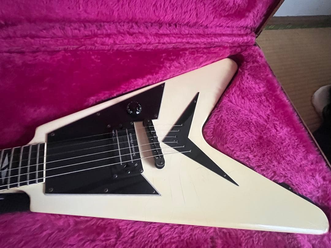 Gibson フライング V90 専用ケース付