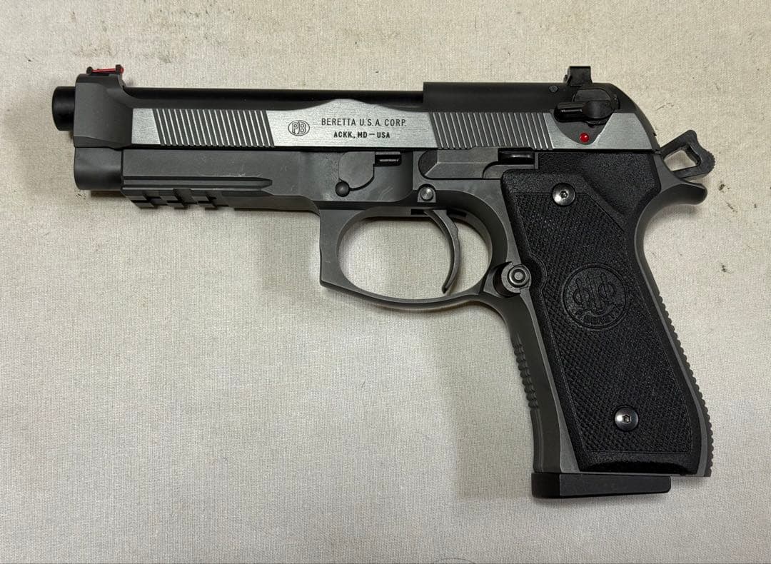 HW樹脂WA ベレッタM92FS ブリガディアエリート オマケ 訳有美品 (2)