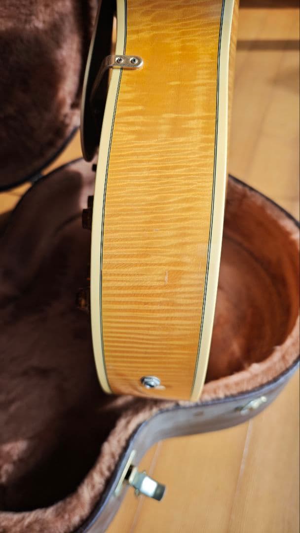 Moon EL5-370LF ムーンフルアコ