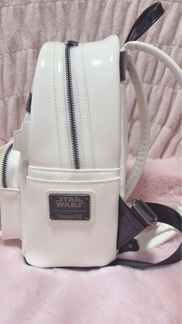 Loungefly ラウンジフライ　ストームトルーパー　リュック