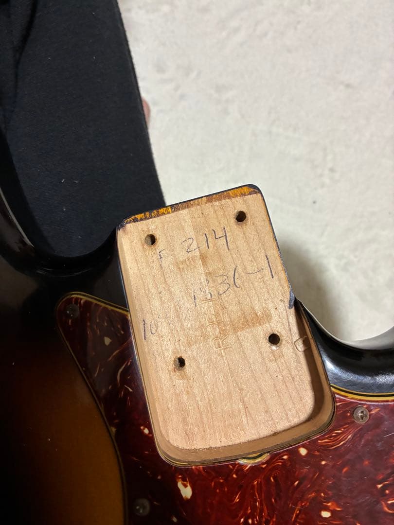 ベース Fender Custom Shop 1964 Jazz Bazz