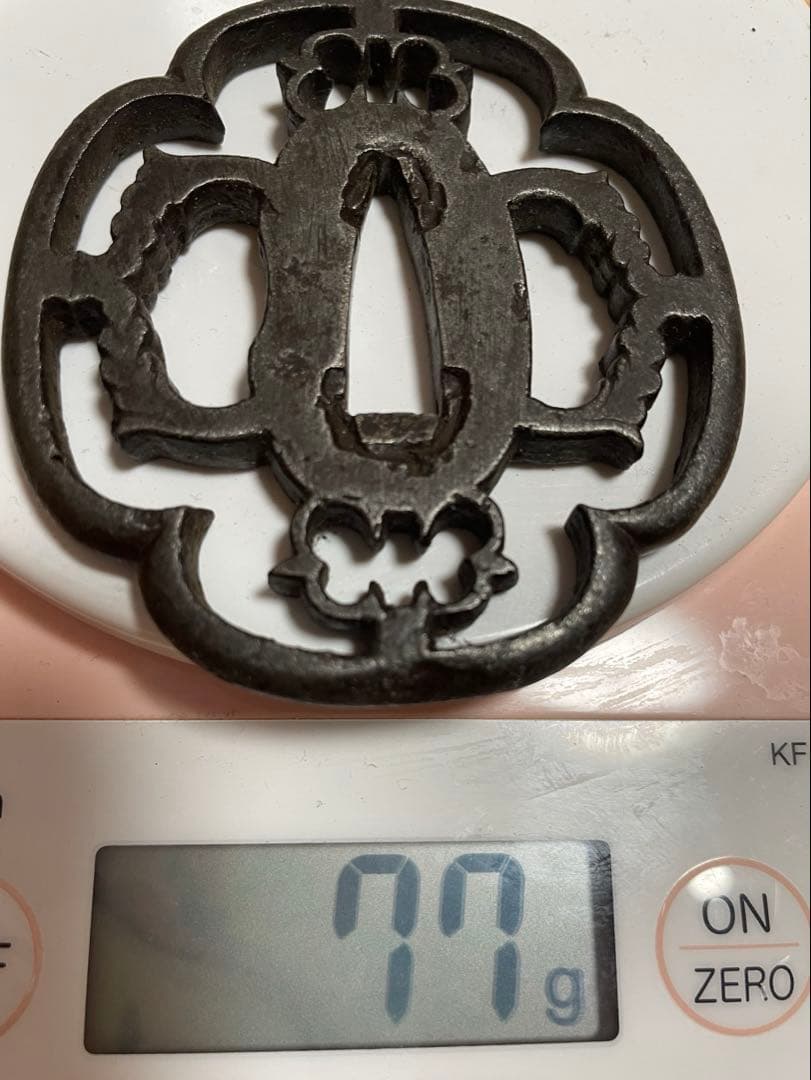 鍔　透かし鍔　鉄地　刀装具