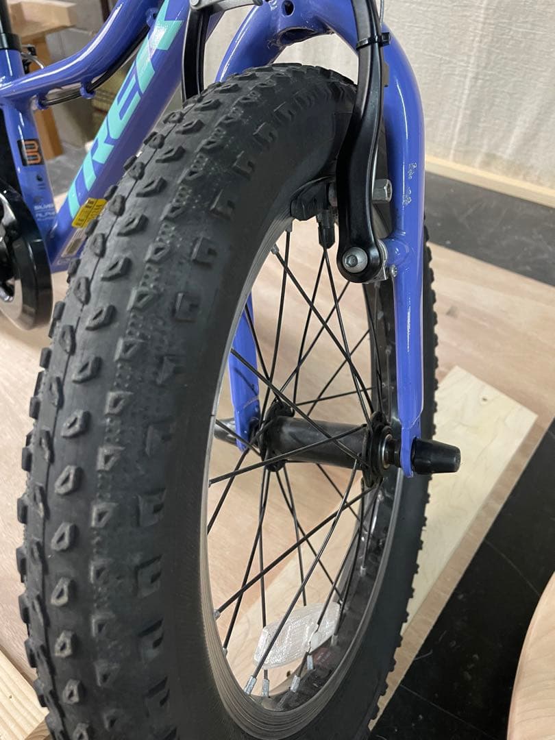 大阪府引き取り限定！トレック　子供用自転車　16インチ　室内保管