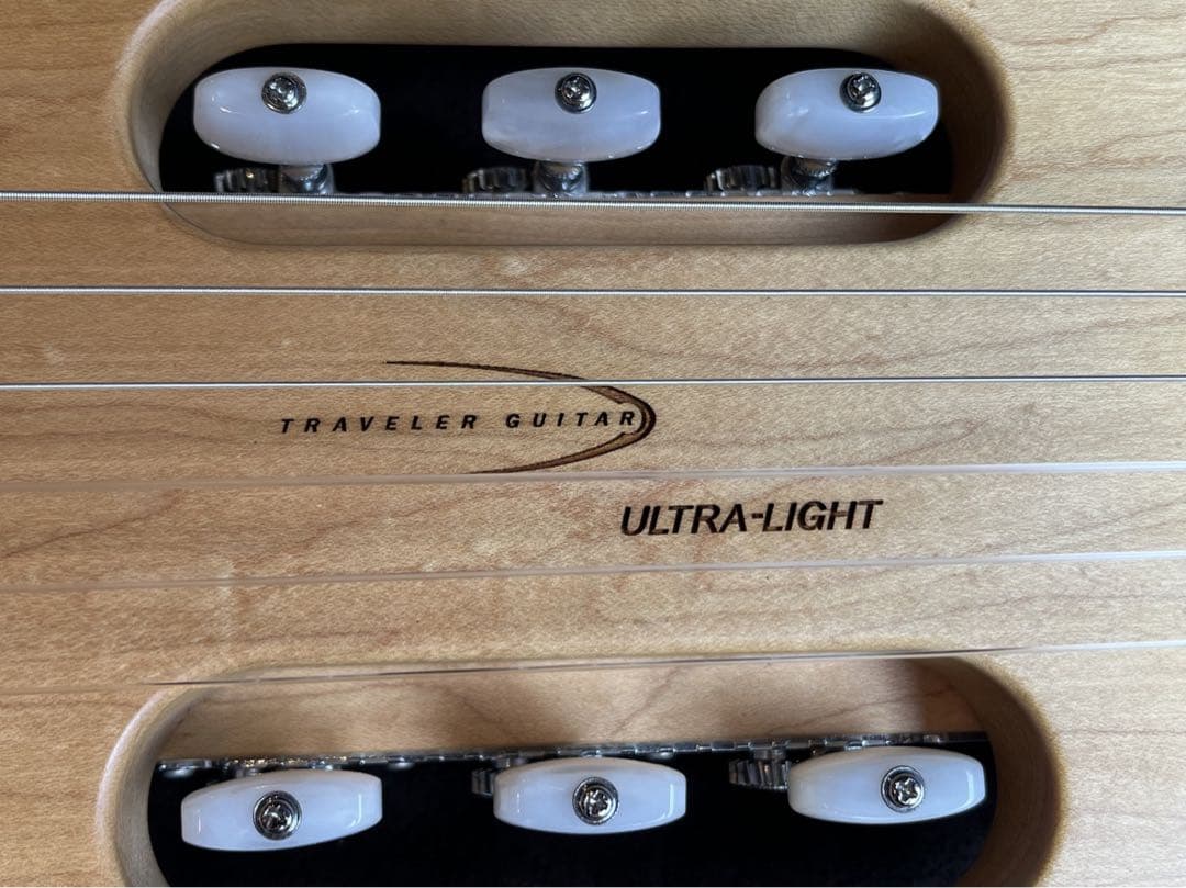 Traveler Guitar Ultra-Light Nylon 中古