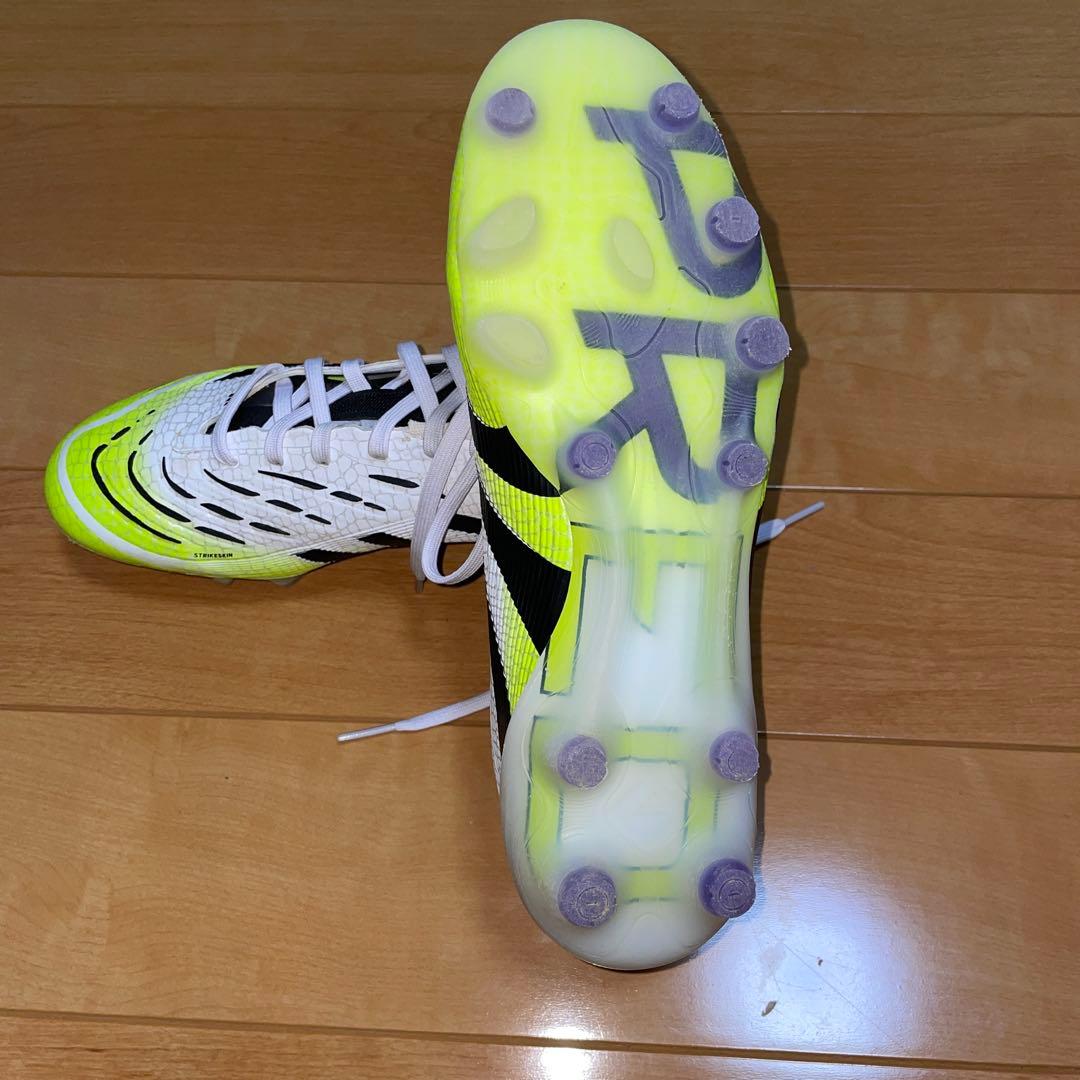 プレデターPRO HG/AG ホワイト/イエロー サッカースパイク　25センチ