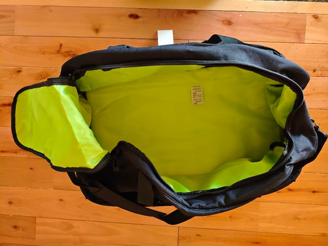 NOVEMBER ツアーバッグ