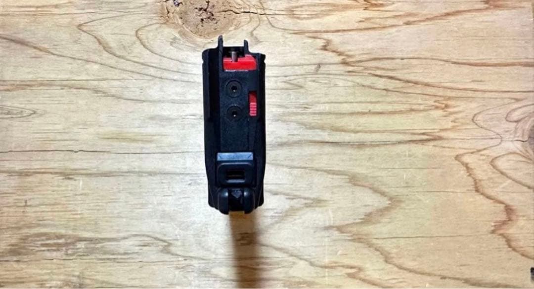 RELOAD CO2 マガジン VFC m4ガスガン用