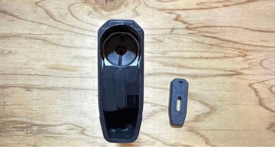 RELOAD CO2 マガジン VFC m4ガスガン用