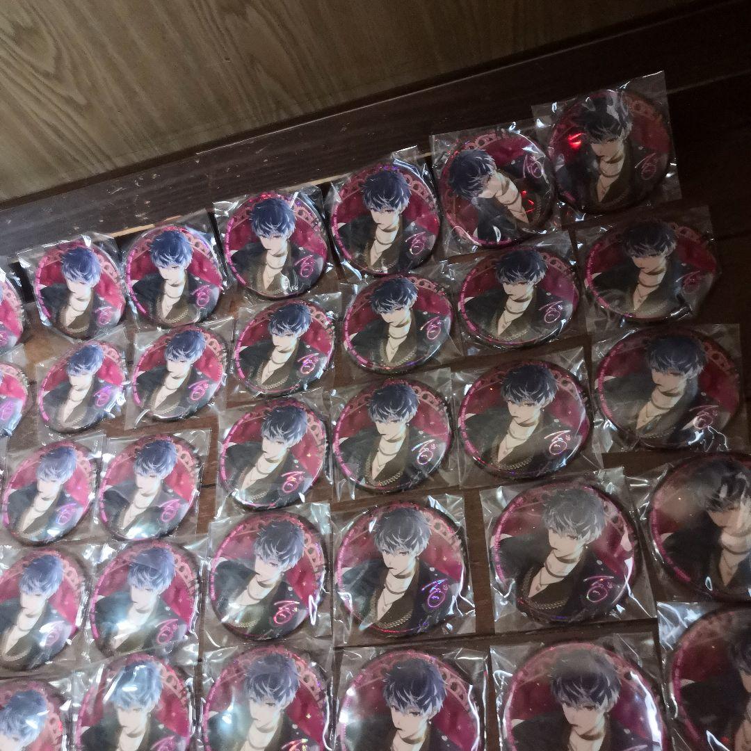 60個　アイドリッシュセブン　アイナナ　百　2023 ホログラム缶バッジ