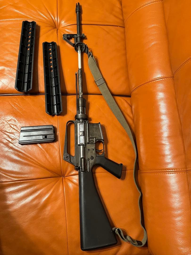 SMG M16 モデルガン　ASSAULT RIFFLE MGC