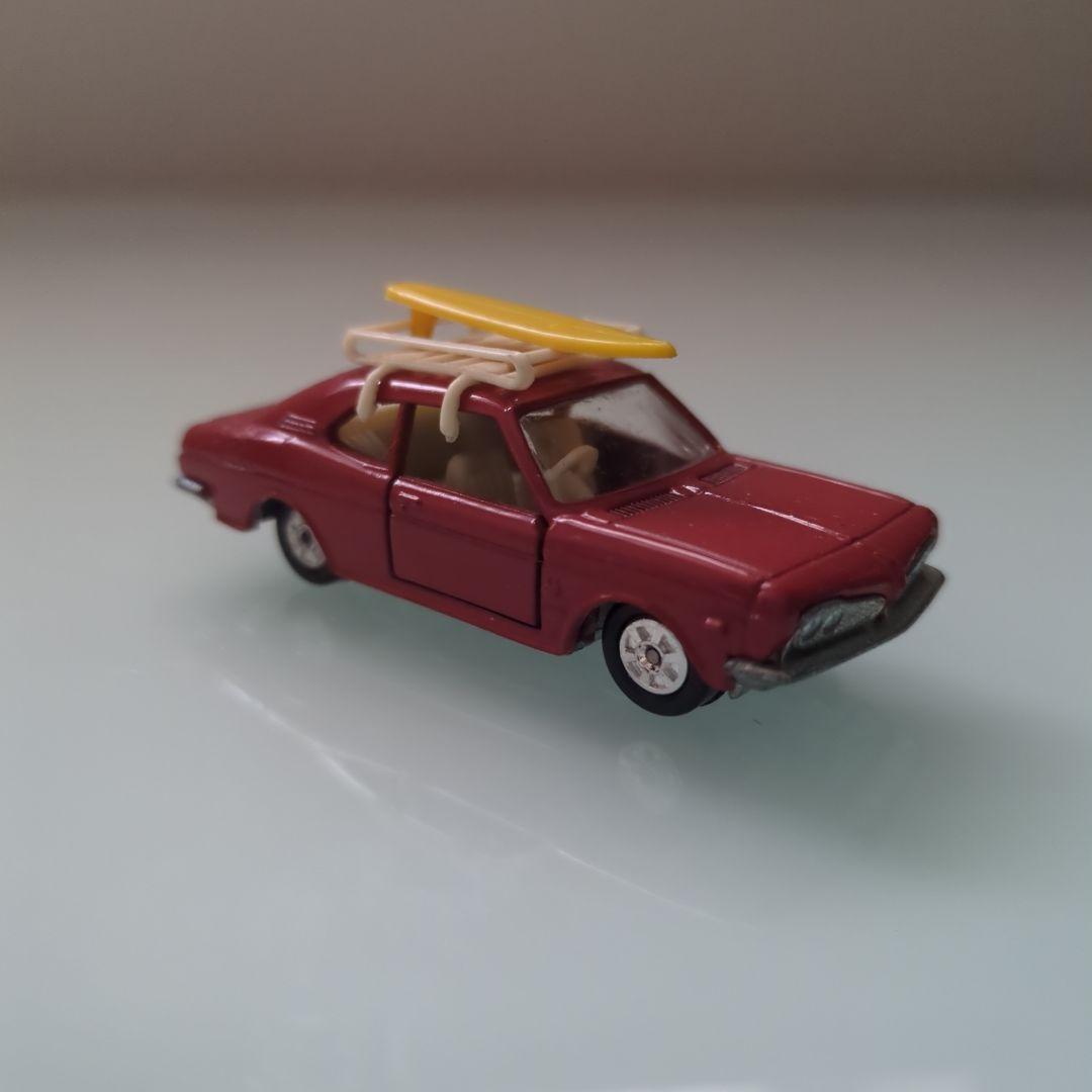 【値下げ】黒箱トミカ ホンダクーペ9 サーフィンキャリア